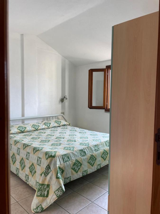 Ferienwohnung La Casa Di Tonia La Caletta Exterior foto