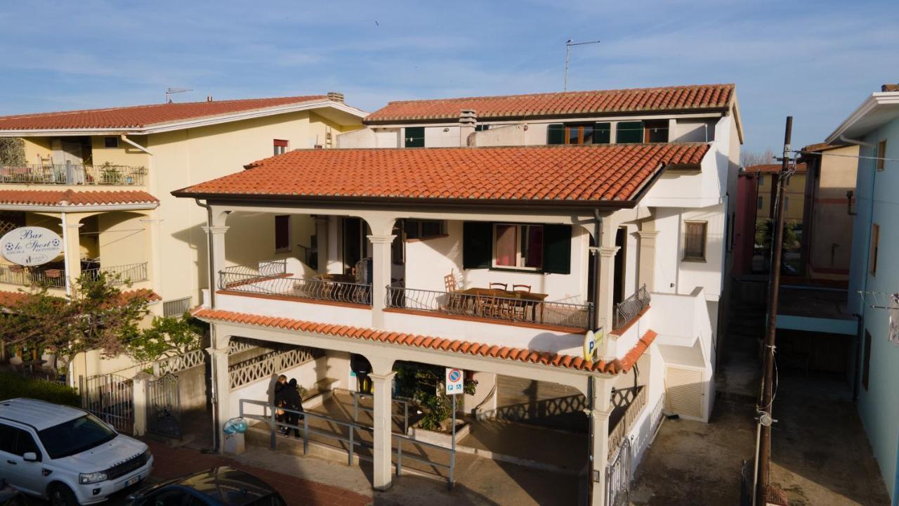 Ferienwohnung La Casa Di Tonia La Caletta Exterior foto