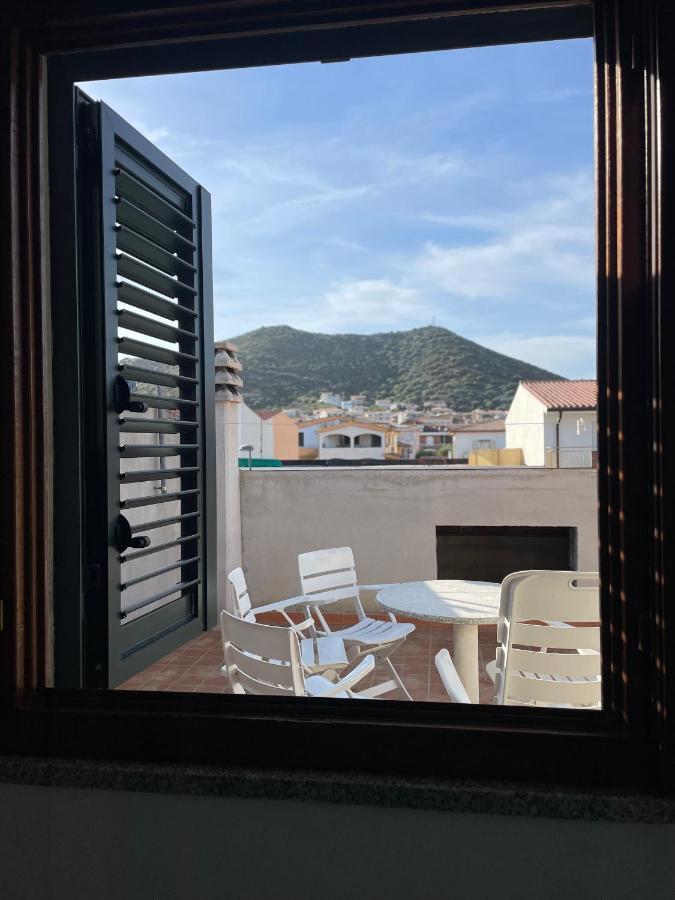 Ferienwohnung La Casa Di Tonia La Caletta Exterior foto
